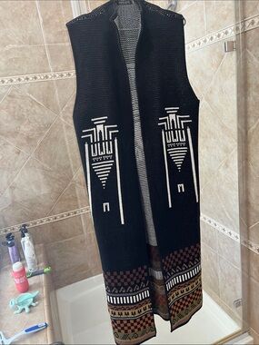 Black Patterned Long Knit Vest